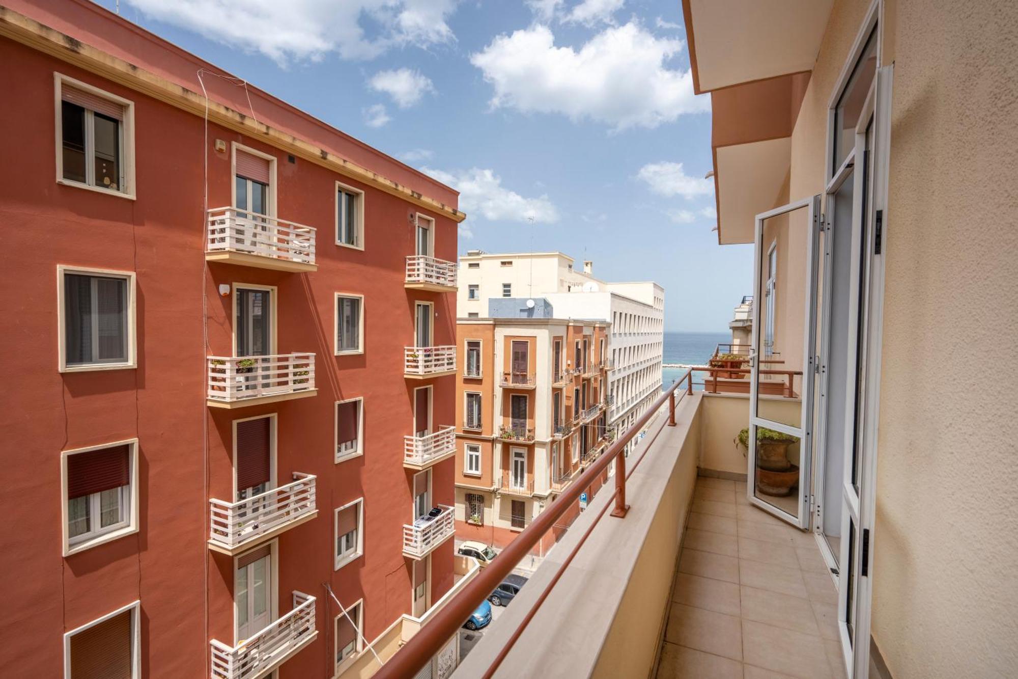 Апартаменти Casa Bonaive, Ampio Trilocale Vista Mare Барі Екстер'єр фото